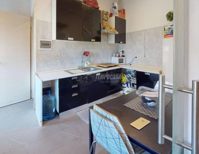 appartamento in vendita a Cogliate