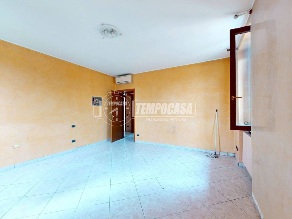 appartamento in vendita a Cogliate