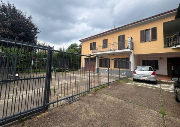 appartamento in vendita a Cogliate