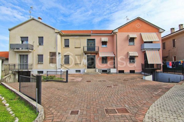appartamento in vendita a Cogliate