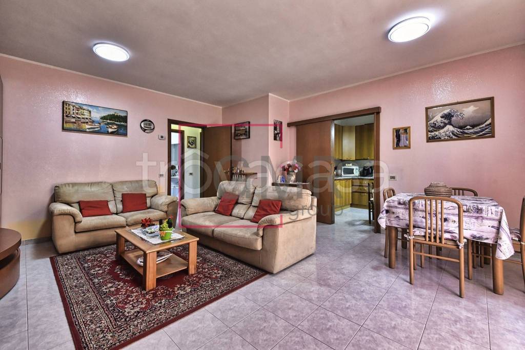 appartamento in vendita a Cogliate