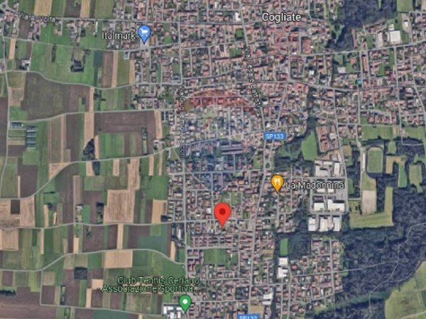 terreno edificabile in vendita a Cogliate