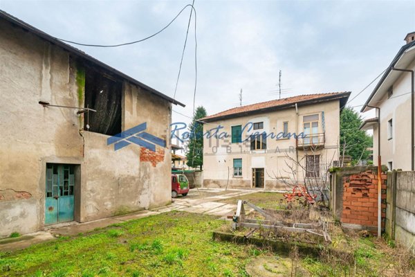 casa indipendente in vendita a Cogliate