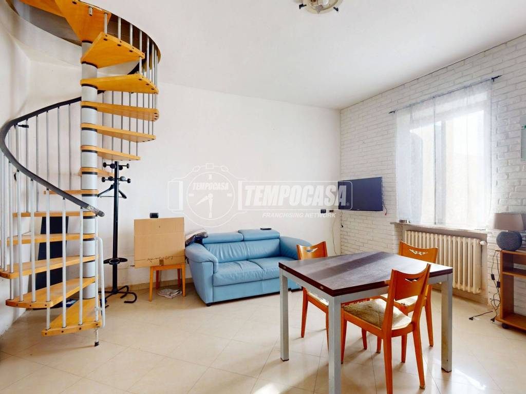 appartamento in vendita a Cogliate