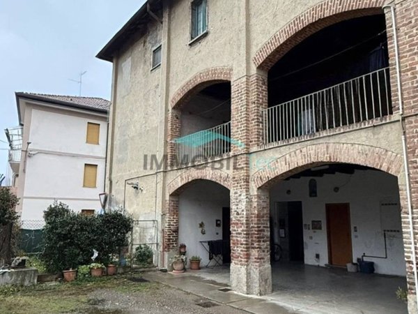 appartamento in vendita a Cogliate