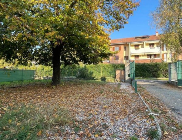 appartamento in vendita a Cogliate