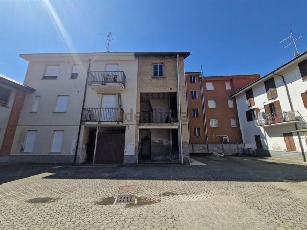 appartamento in vendita a Cogliate