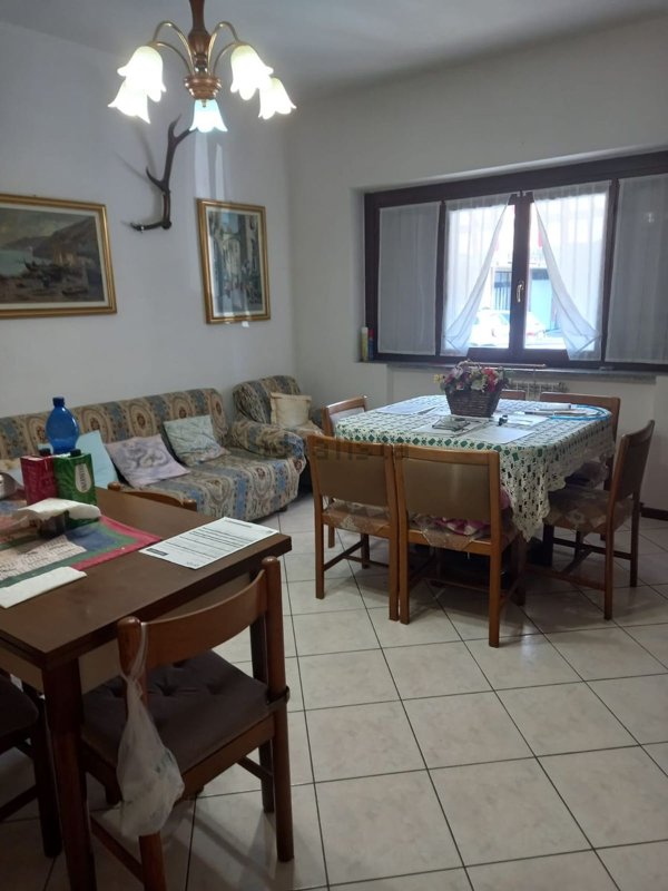 appartamento in vendita a Cogliate