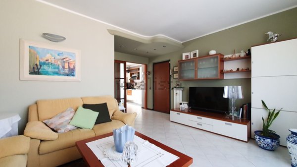 appartamento in vendita a Cogliate