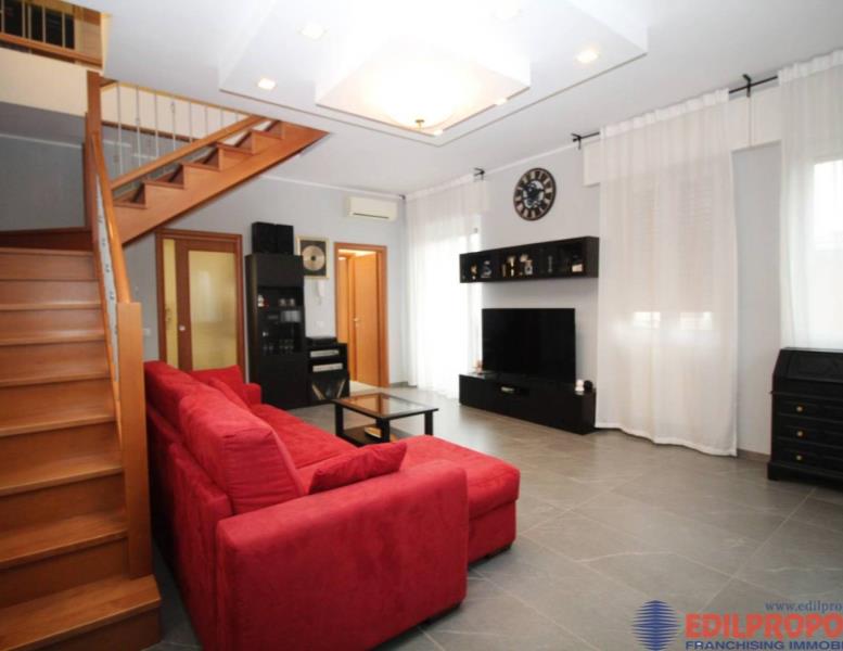 appartamento in vendita a Cogliate