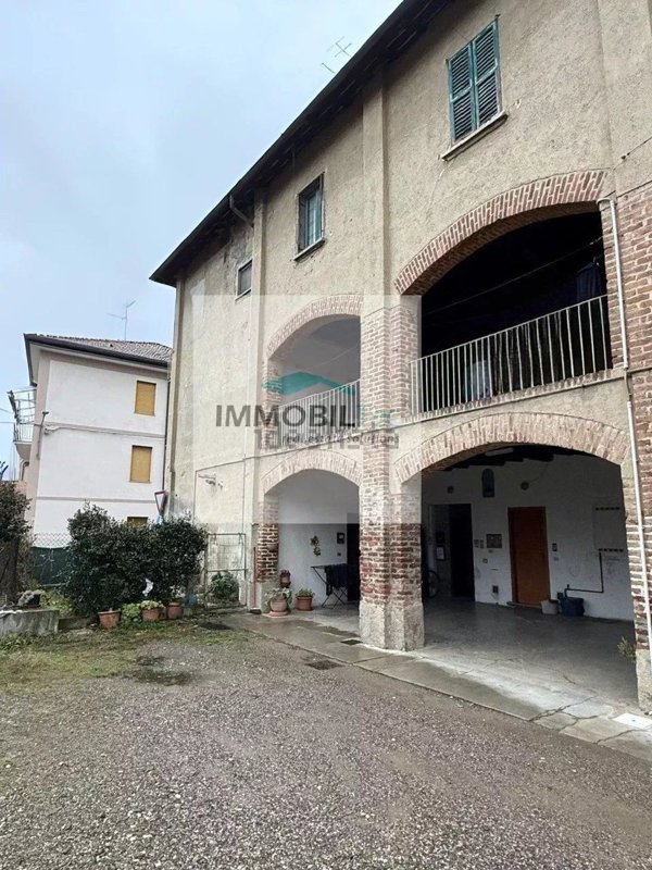 appartamento in vendita a Cogliate