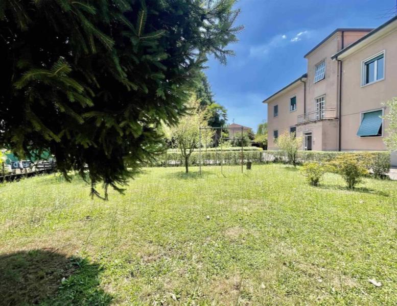 appartamento in vendita a Cogliate