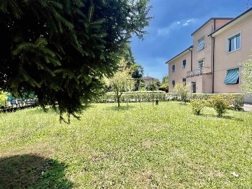 appartamento in vendita a Cogliate