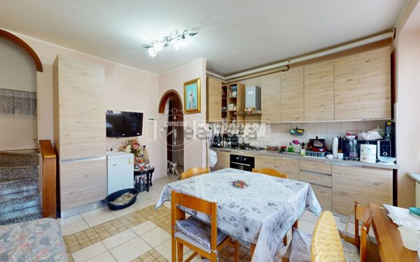 appartamento in vendita a Cogliate