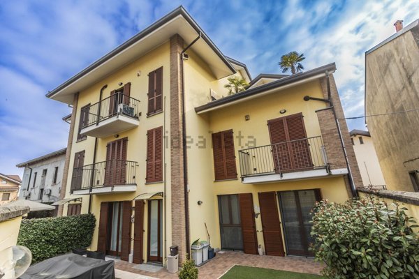 appartamento in vendita a Cogliate
