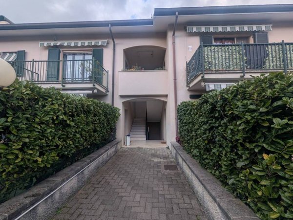 appartamento in vendita a Cogliate