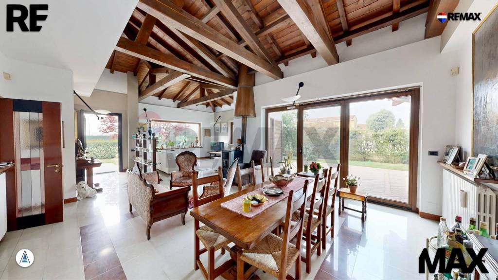 casa indipendente in vendita a Cogliate