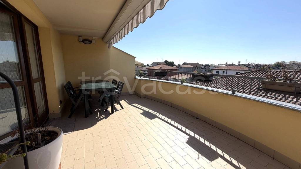 appartamento in vendita a Cogliate