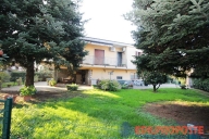 casa indipendente in vendita a Cogliate