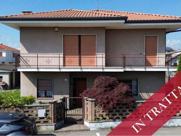 casa indipendente in vendita a Cogliate in zona San Damiano