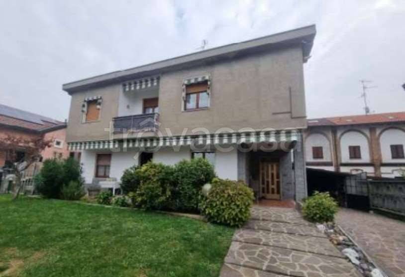 appartamento in vendita a Cogliate