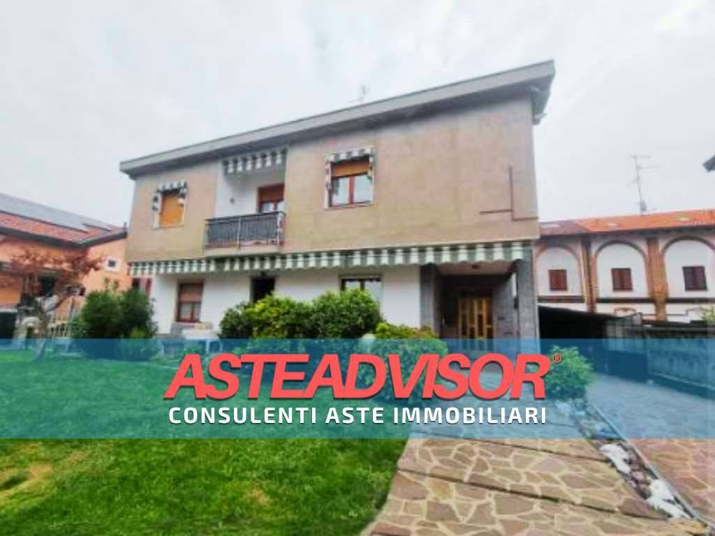 appartamento in vendita a Cogliate