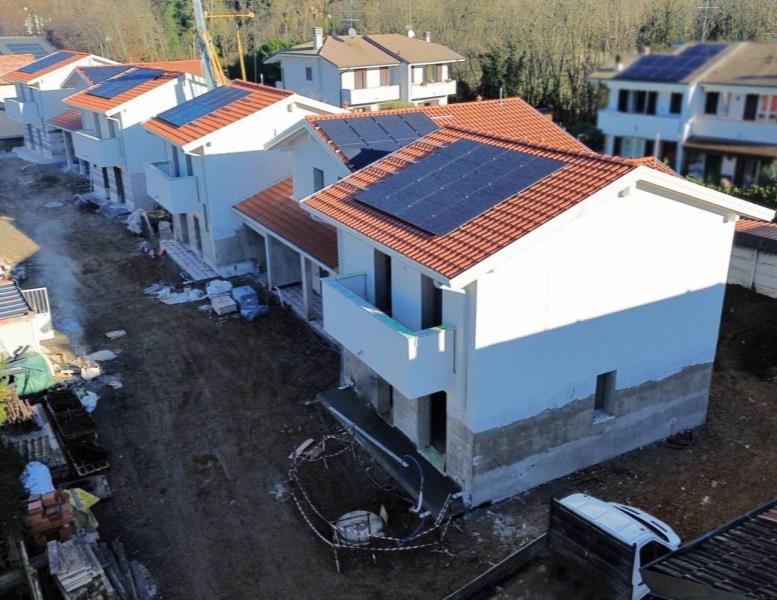 casa indipendente in vendita a Cogliate in zona Cascina Nuova