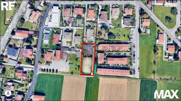 casa indipendente in vendita a Cogliate