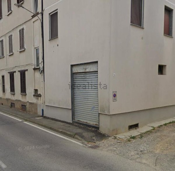 locale commerciale in vendita a Cogliate in zona Cascina Nuova