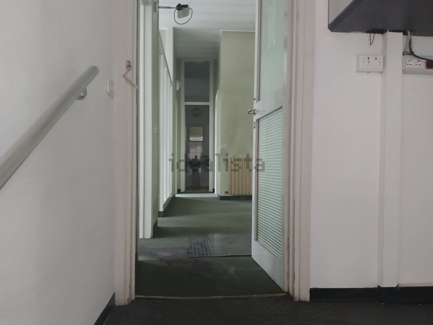 locale di sgombero in vendita a Concorezzo