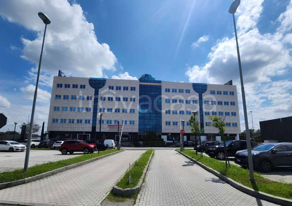 ufficio in vendita a Concorezzo