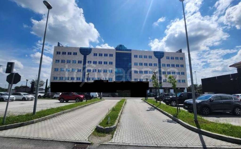 ufficio in vendita a Concorezzo
