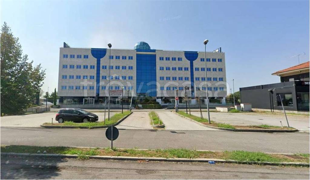 ufficio in vendita a Concorezzo