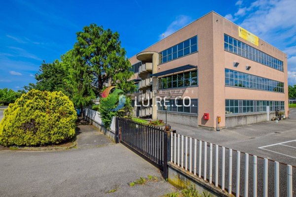 capannone in vendita a Concorezzo