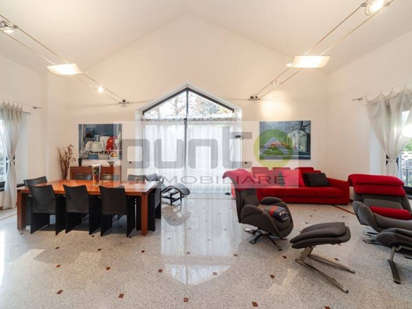 casa indipendente in vendita a Concorezzo