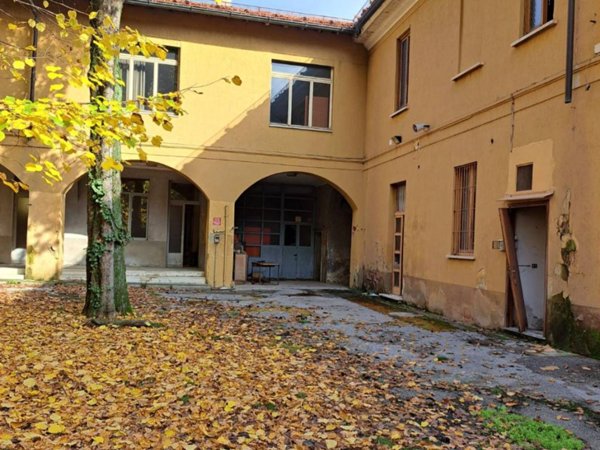 intera palazzina in vendita a Concorezzo