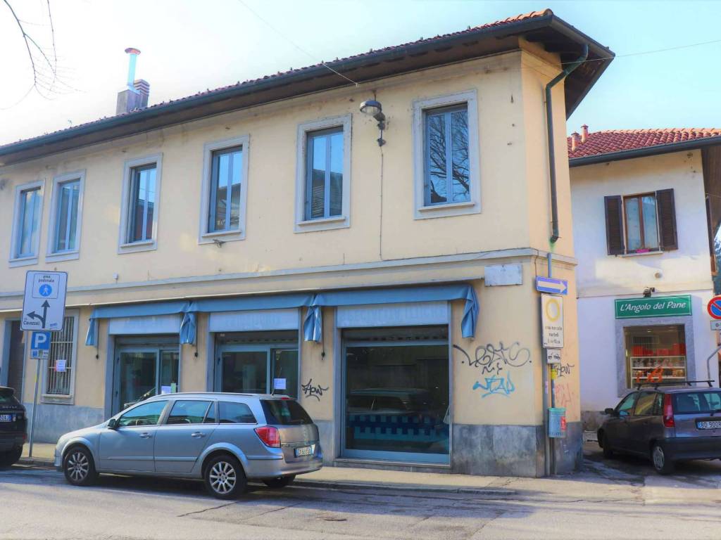 negozio in vendita a Concorezzo