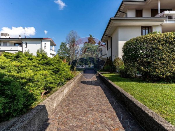 appartamento in vendita a Concorezzo