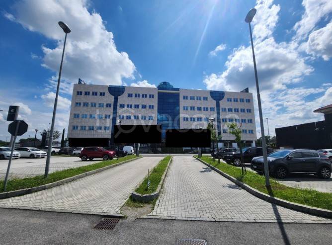 ufficio in vendita a Concorezzo