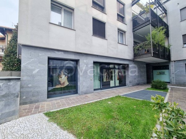 negozio in vendita a Concorezzo