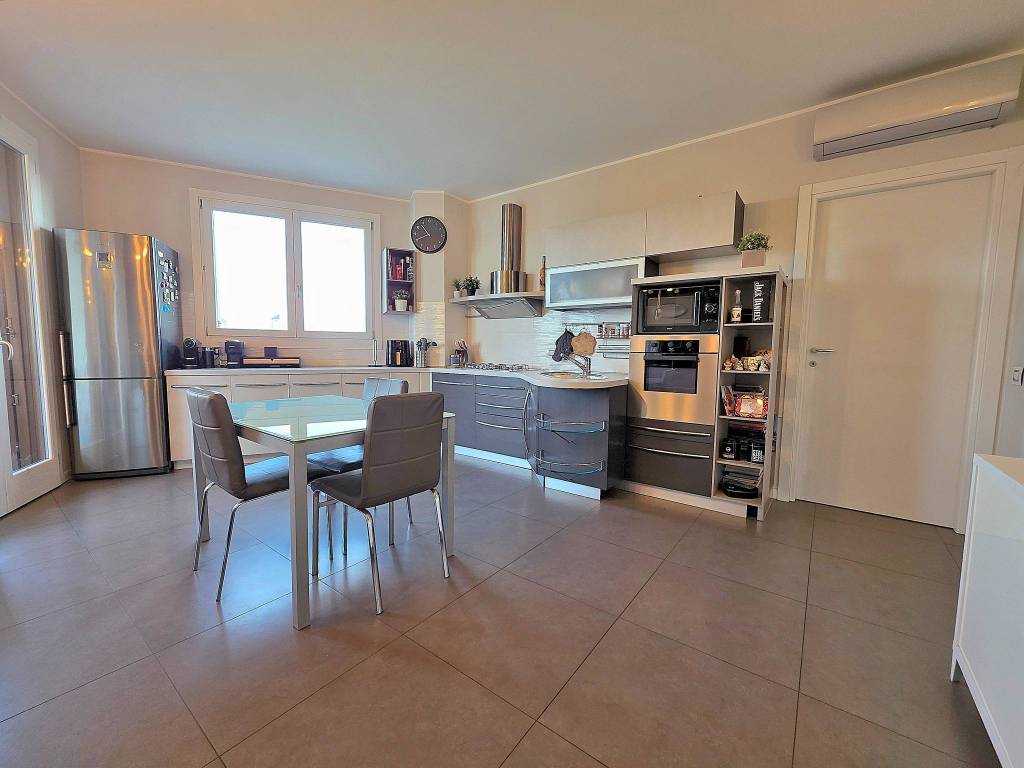 appartamento in vendita a Concorezzo