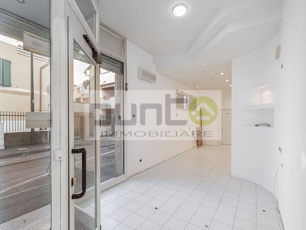 negozio in vendita a Concorezzo