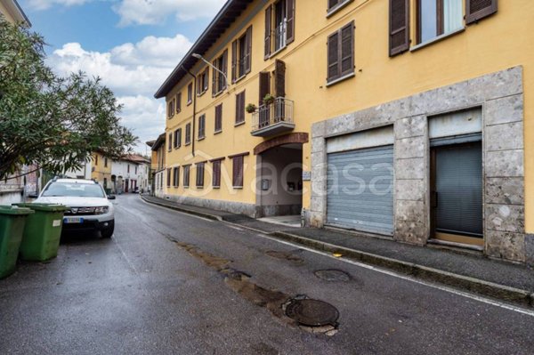 negozio in vendita a Concorezzo