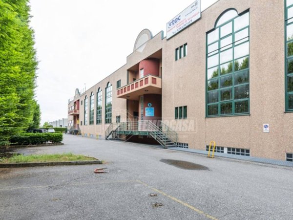 ufficio in vendita a Concorezzo