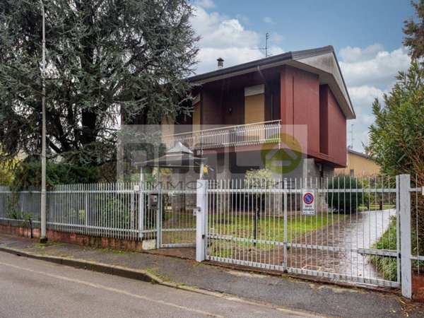 casa indipendente in vendita a Concorezzo