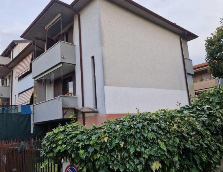 casa indipendente in vendita a Concorezzo