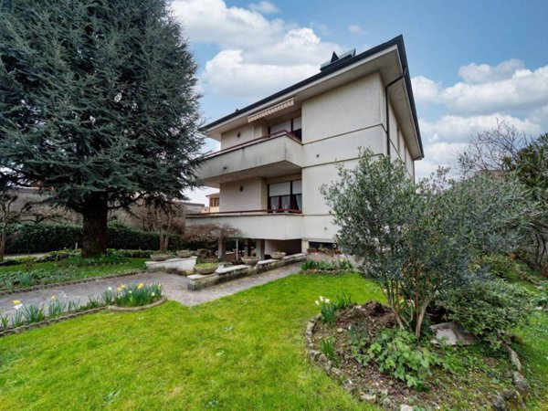 appartamento in vendita a Concorezzo