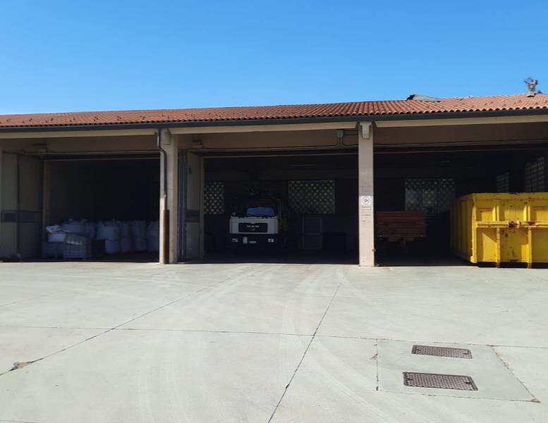 locale commerciale in vendita a Concorezzo