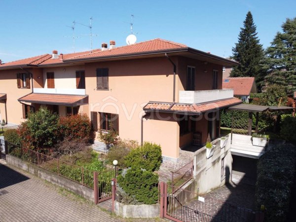 casa indipendente in vendita a Concorezzo