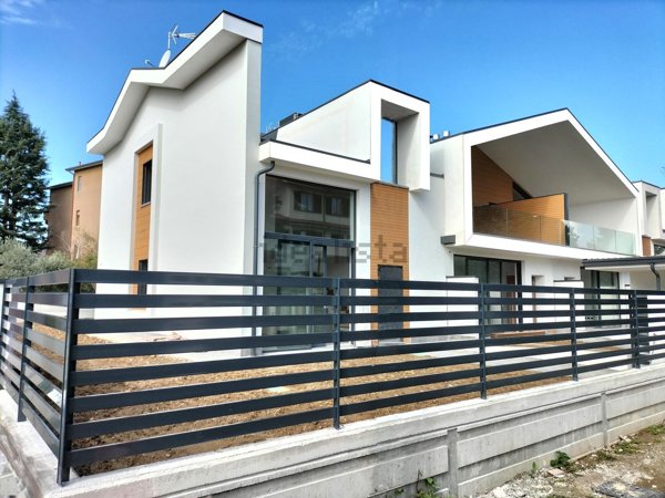 casa indipendente in vendita a Concorezzo in zona Rancate